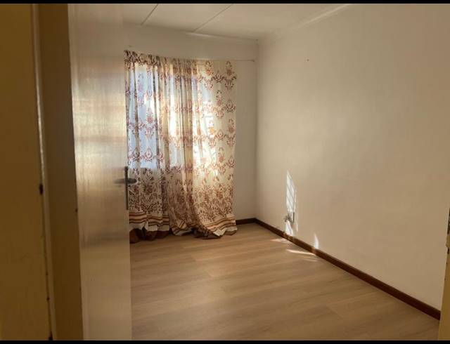 3 BEDROOM PROPERTY TO RENT IN RETREAT